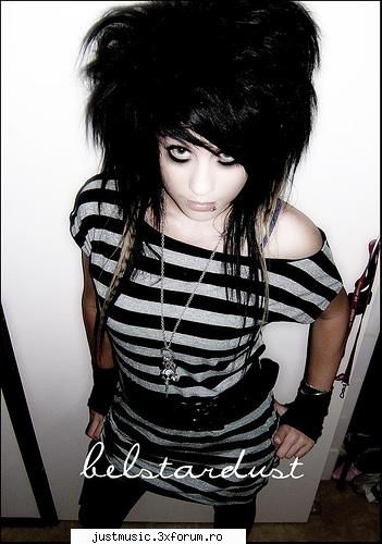 IuBiRE sAu MoFT? - Grupul fetelor: Amy(17) - � Fan-Fiction �